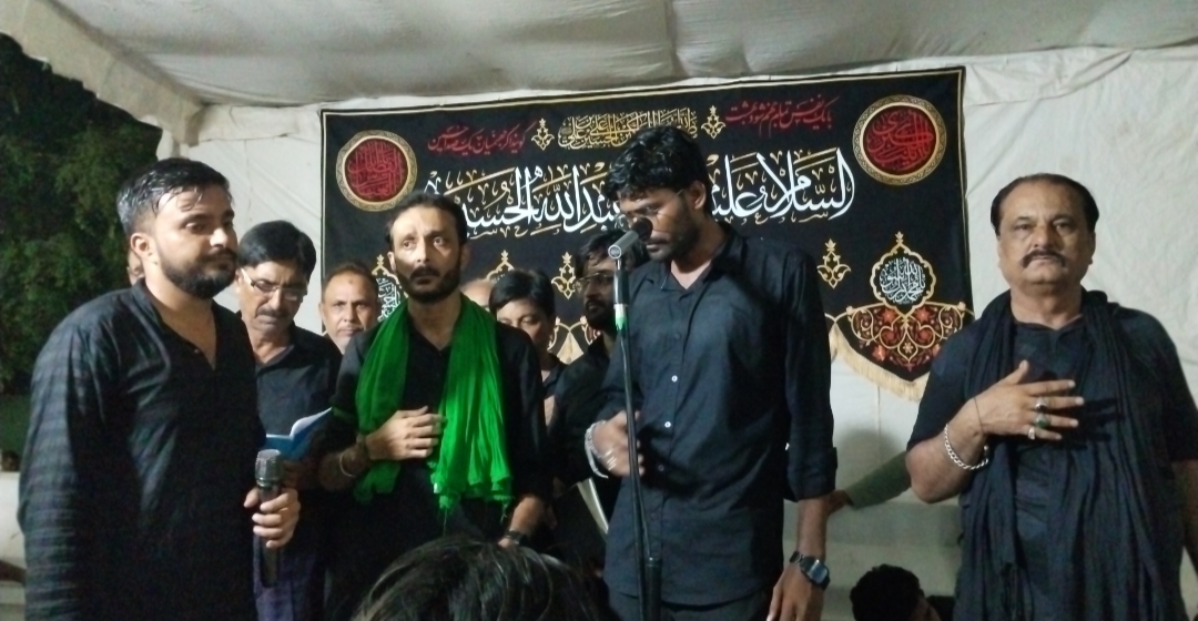 इमाम ज़ैनुल आब्दीन की शहादत पर निकला ताबूत, लब्बैक या हुसैन से गुलज़ार रहा मंडवा सादात