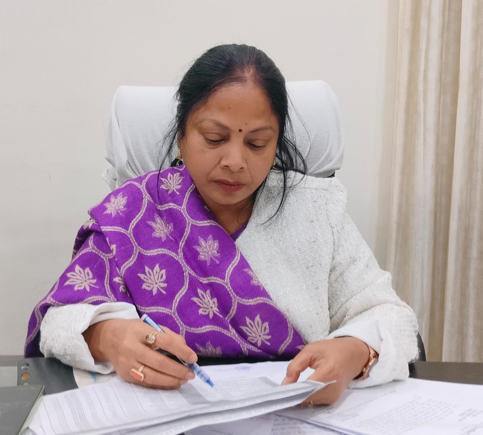 मौका न गंवाएँ, बहकावे में न आएँ, हर हाल में एसआईआर फॉर्म भरें – अनामिका श्रीवास्तव