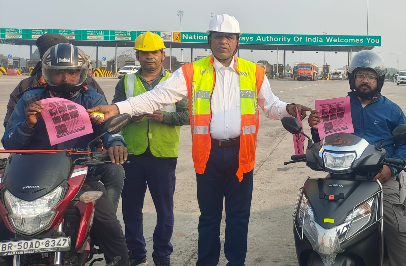 कोहरे के मौसम में सड़क सुरक्षा को लेकर चला विशेष अभियान 