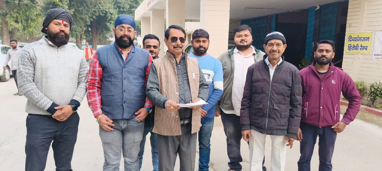 अधिवक्ता एकता और उज्ज्वल भविष्य के लिए मतदान की हुई अपील