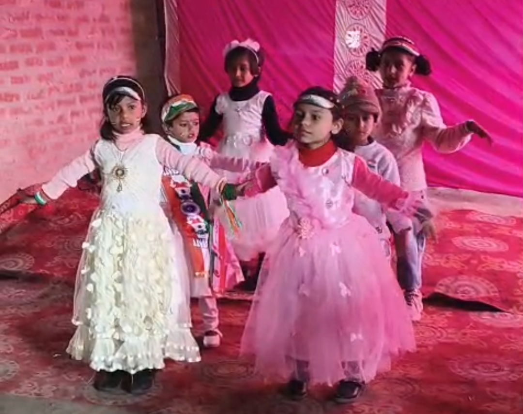 आई.एम.वी. कान्वेंट स्कूल में हर्षोल्लास के साथ मनाया गया गणतंत्र दिवस